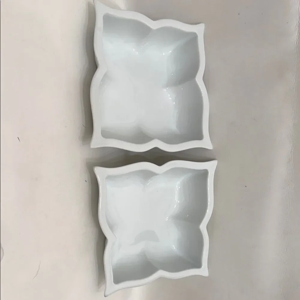 Pier 1 Butterfly 6.5 Square White Porcelain Square Bowls 2 Soup Cereal Salad